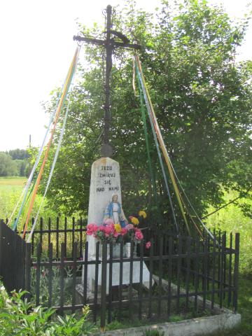 Oss w ul. Matarewicza naprzeciwko nr 157